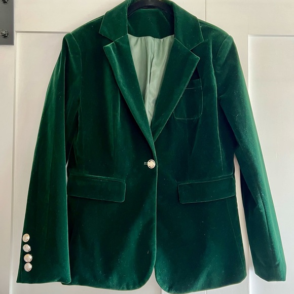 Elegant Green Velvet Blazer - Picture 1 of 4